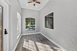 2835 W Shelton Ave in Tampa, FL - Building Photo - Building Photo