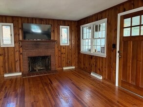 64 Kelsey Pl in Madison, CT - Building Photo - Building Photo