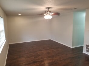 1536 Natchez Ln in La Place, LA - Building Photo - Building Photo