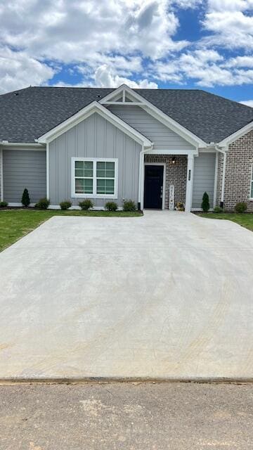 property at 323 NE Bellingham Dr