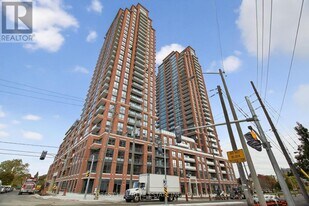 3260 Sheppard Ave E in Toronto, ON - Building Photo
