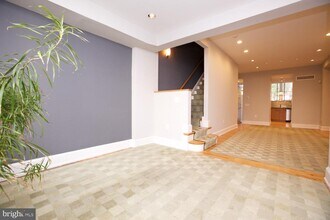 421 S 20th St in Philadelphia, PA - Building Photo - Building Photo