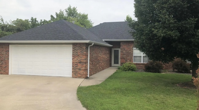 property at 2911 Lake Town Dr