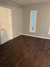 55 Worrall Ave, Unit Apt 1 in Poughkeepsie, NY - Foto de edificio - Building Photo