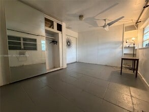 22XX SW 42nd Way in Fort Lauderdale, FL - Building Photo - Building Photo