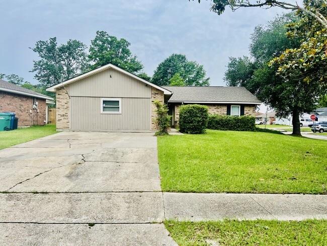 property at 101 Dante Cir