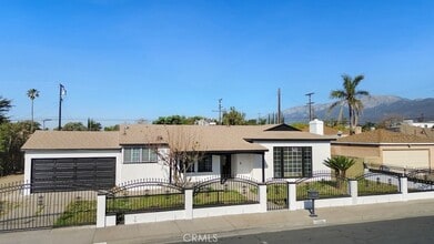 7726 Blanchard Ave in Fontana, CA - Foto de edificio - Building Photo