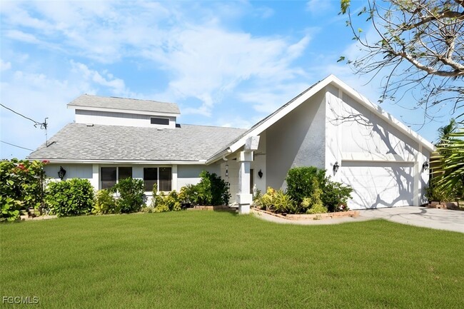 1416 SE 11th Pl in Cape Coral, FL - Building Photo - Building Photo
