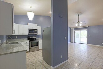 3818 SW 7th Pl in Cape Coral, FL - Building Photo - Building Photo