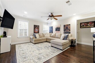 5960 River Ridge Ln in Sugar Hill, GA - Building Photo - Building Photo