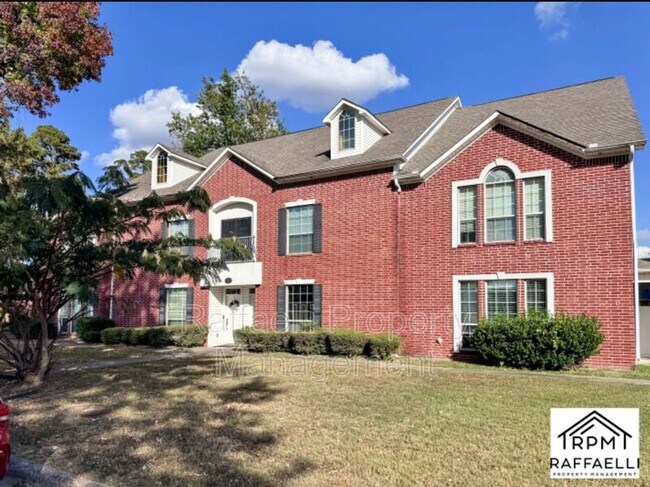 6 Fernwood Dr in Texarkana, TX - Foto de edificio - Building Photo