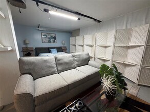 2787 SE 14th St in Pompano Beach, FL - Building Photo - Building Photo