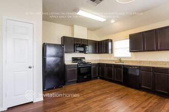 15835 Regal Trace Ln in Houston, TX - Building Photo - Building Photo