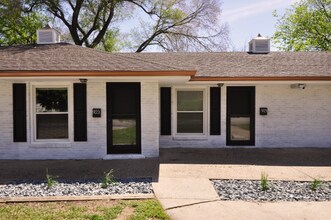 925-925 28th St in Des Moines, IA - Building Photo - Building Photo