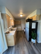 111 Green Acres Dr in Castle Rock, WA - Building Photo - Building Photo