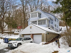 91 Jewett St in Ansonia, CT - Building Photo - Building Photo