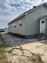 1800 S Jackson St in Frankfort, IN - Foto de edificio - Building Photo