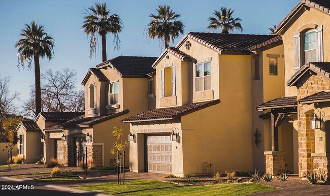 property at 1522 W Marlin Dr