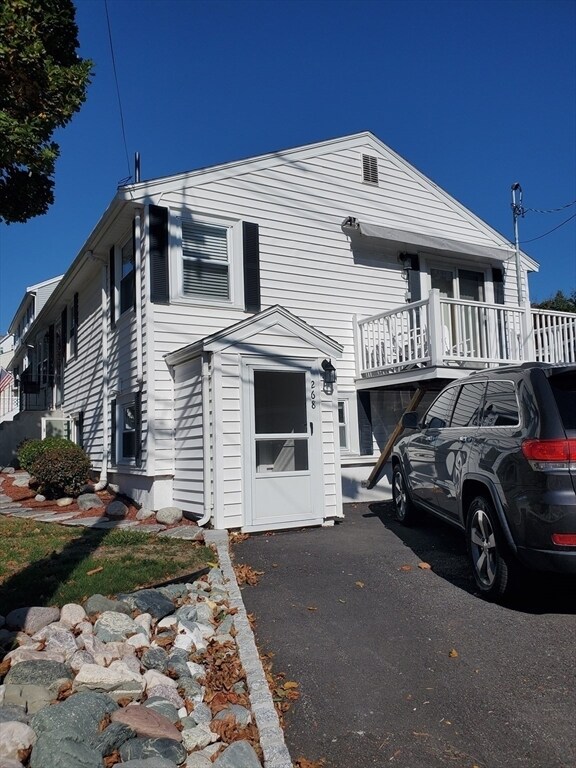 268 Atlantic Ave-Unit -B in Hull, MA - Building Photo - Building Photo