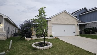 7863 Abbey Pl in San Antonio, TX - Building Photo