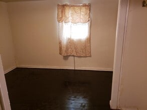 645 W College St in Ozark, AL - Building Photo - Building Photo