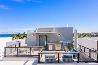 332 Balboa St in Hollywood, FL - Foto de edificio - Building Photo