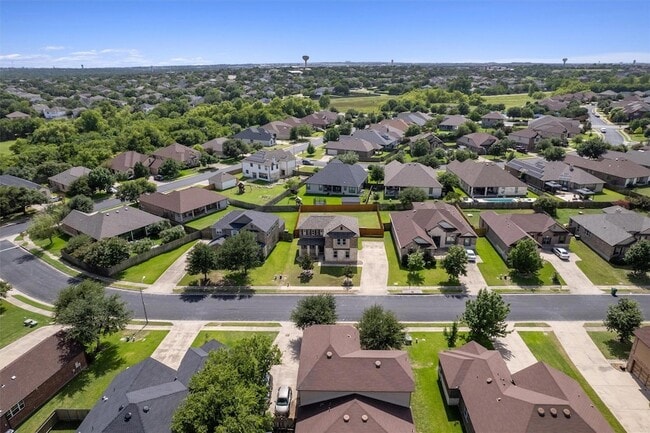 18825 Star Gazer Way in Pflugerville, TX - Building Photo - Building Photo