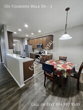 304 Founders Walk Dr in Morrisville, NC - Building Photo - Building Photo