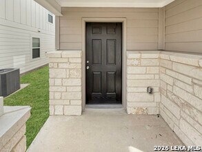 930 Bluegrass Pt in New Braunfels, TX - Building Photo - Building Photo