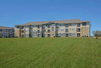 Bridge at Harris Ridge in Austin, TX - Building Photo - Building Photo