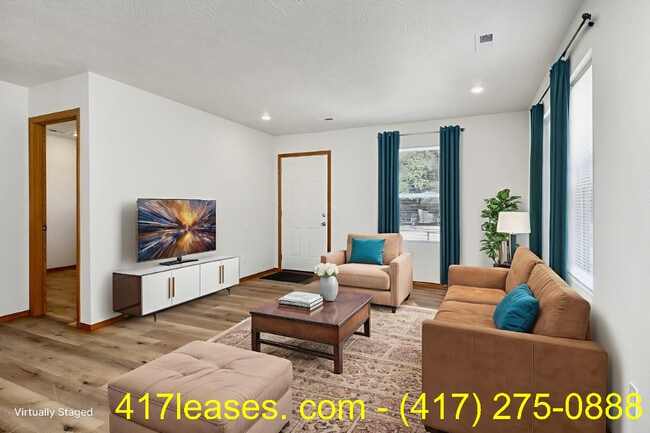 property at 2320 N Taylor Ave