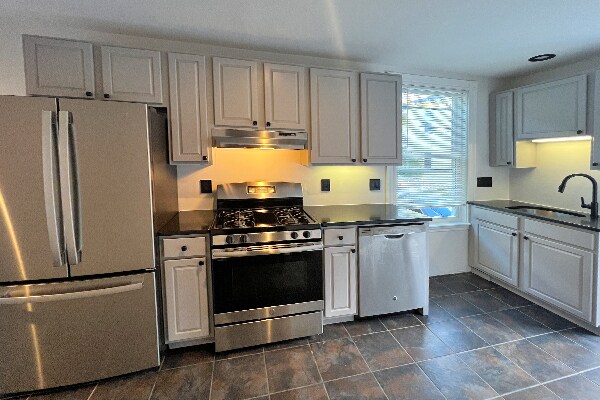 2 Greenwood Ter, Unit 001 in Somerville, MA - Building Photo