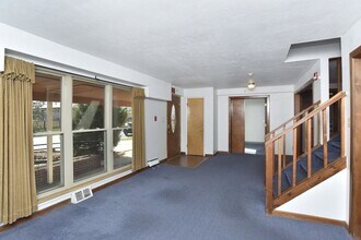 5741 W Cedar Ave in Lakewood, CO - Building Photo - Building Photo