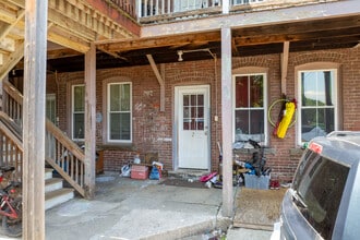 59 L St in Turners Falls, MA - Building Photo - Building Photo