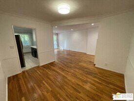 1416 S Hayworth Ave in Los Angeles, CA - Building Photo