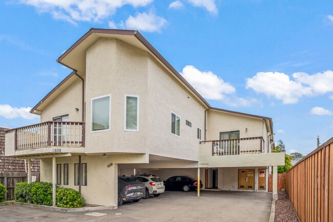 1609 B St, Unit 1 in Hayward, CA - Building Photo - Building Photo