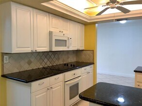 4481 NW 1st Terrace in Pompano Beach, FL - Building Photo - Building Photo