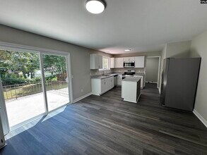 2208 Rolling Hills Rd in Columbia, SC - Building Photo - Building Photo