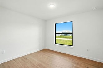 2707 34th St SW in Lehigh Acres, FL - Building Photo - Building Photo