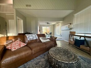 2305 S 165th St in Omaha, NE - Building Photo - Building Photo