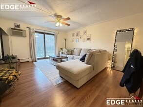 16 Winter St, Unit 35C in Waltham, MA - Building Photo - Building Photo