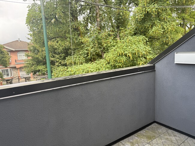 2040 E 47th Ave in Vancouver, BC - Building Photo - Building Photo