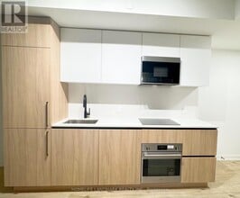 35 Parliament St in Toronto, ON - Building Photo - Building Photo