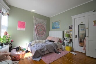 1721 Commonwealth Ave, Unit 1 in Boston, MA - Foto de edificio - Building Photo