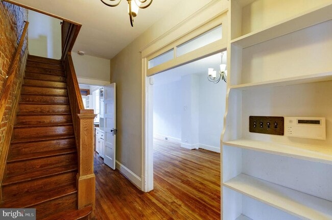 property at 916 5th St NE