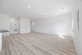 1214 Gillespie Ln in Yorkville, IL - Building Photo - Building Photo