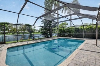 9708 Erica Ct in Boca Raton, FL - Foto de edificio - Building Photo