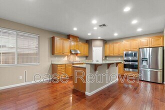 265-269 S Sonrisa St in Tracy, CA - Building Photo - Building Photo