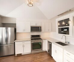 1134 SE 45th Ave in Portland, OR - Building Photo