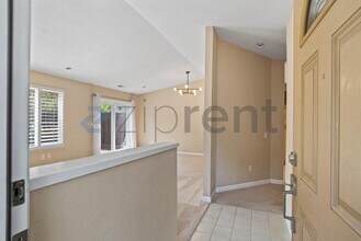 6 Sandpebble Ct in Danville, CA - Foto de edificio - Building Photo